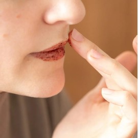 Shiro Chocolat Oil Lip Scrub, 0.5 oz (14 g) (Limited Item)