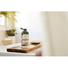 The Body Shop Pink Grapefruit Shower Gel Regular, 8.4 Fluid Ounce