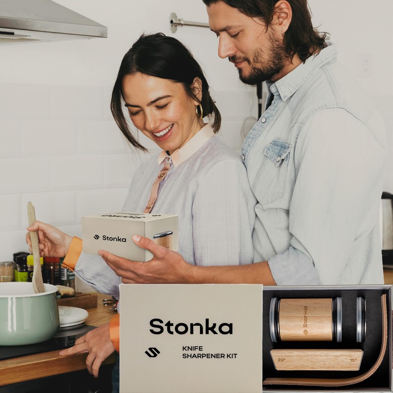 Stonka Oak Rolling Knife Sharpener Kit – Dual-Grit Diamond Wheels