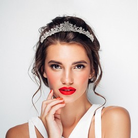 STOBAZA Silver Wedding Crystal Tiaras and Crowns for Women, Bride Headbands Bridal Wedding Prom Birthday Party Hair Princess Tiara Crown for Women Girls