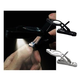 Elderly LED magnifier nail clipper toenails / 노인 LED 돋보기 손톱깎이 확대경 발톱