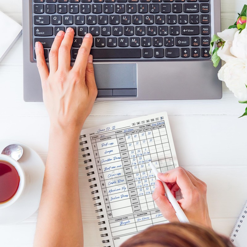 Workout Planner for Daily Fitness Tracking & Goals Setting -