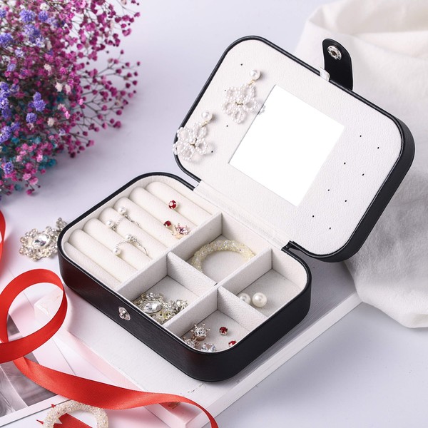 small jewelry box - mini jewelry box - Women travel jewelry case, Portable small jewelry organizer for Rings Earrings Necklace, Gifts for Girls Women (Black)