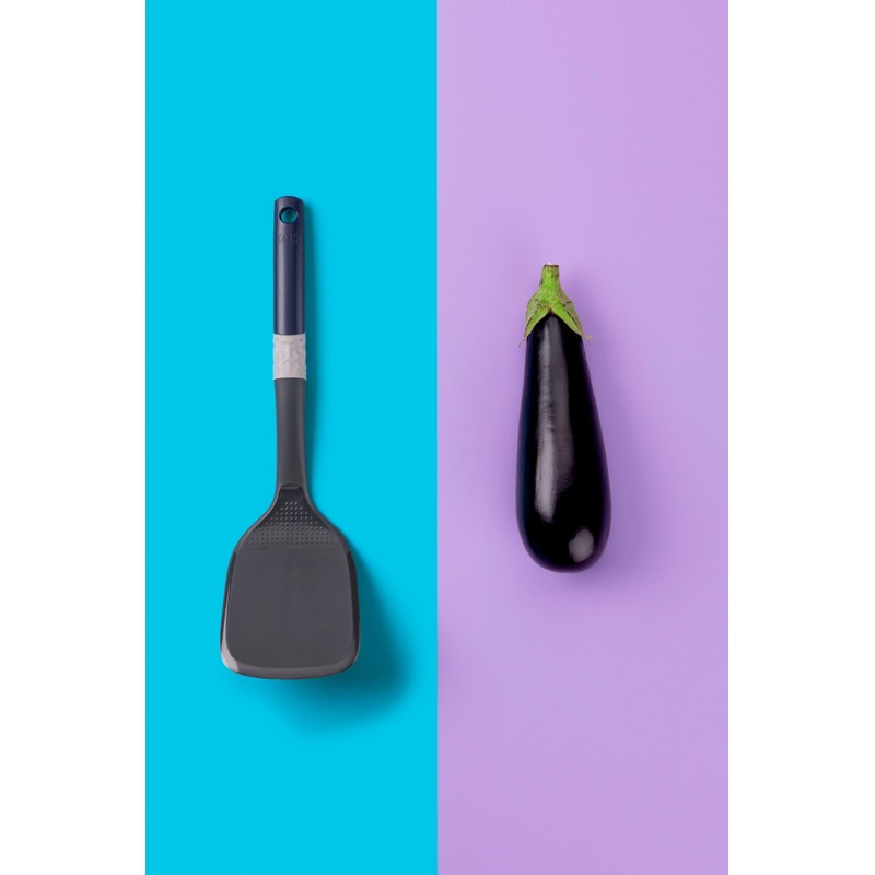 Tasty Spatula with Grater Function – Ideal for Non-Stick Pans,