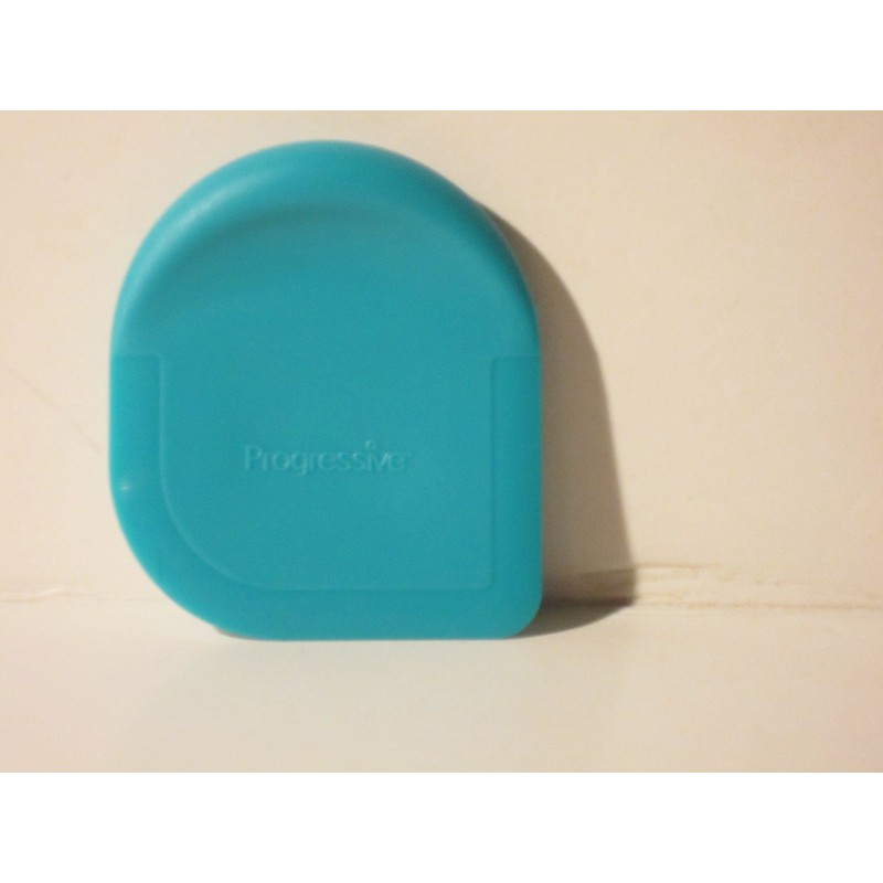 Progressive International Colored Pan Scraper, 1 Piece, Color May Vary