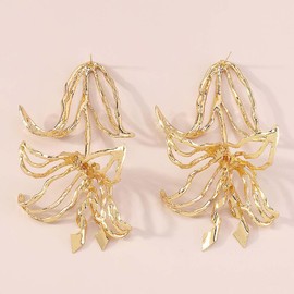 Danshinbow 1 Pair Hollow Earrings Tulip Flower Geometric Earrings Jewellery for Women and Girls, Alloy Steel, No Gemstone