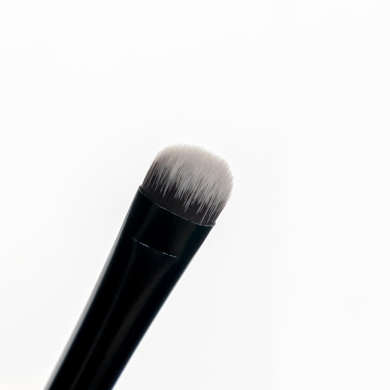 Brushworks No. 17 Carving Brush