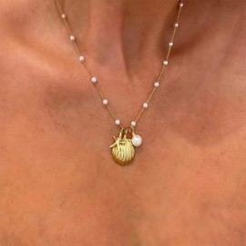 Long tiantian Starfish Necklace Gold Charm Necklace for Women Beach Necklace Trendy SeaShell Necklace Charm Neclace Beach Jewelry Boho Layered Necklaces Summer Jewelry