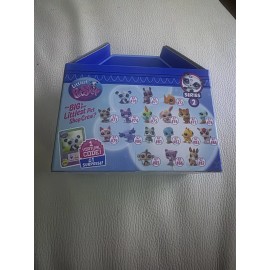 Hasbro Littlest Pet Shop Dolls- Pet Surprise,  Pet Collector Set Series 2