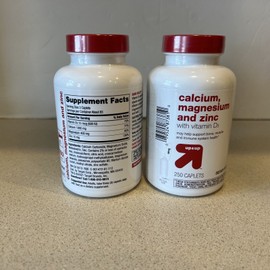 Up & Up 2   Bottles  Up & Up  Calcium Magnesium Zinc - 500 Caplets Vitamin D