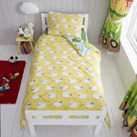 Happy Linen Company Kids Boys Girls Farm Animals Counting Sheep Green Yellow Reversible Toddler Cot Bed Bedding Duvet Cover Set