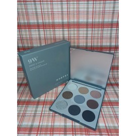 Morphe 9W Smoke And Shadow Artistry Palette 11.1g/0.39 Oz.