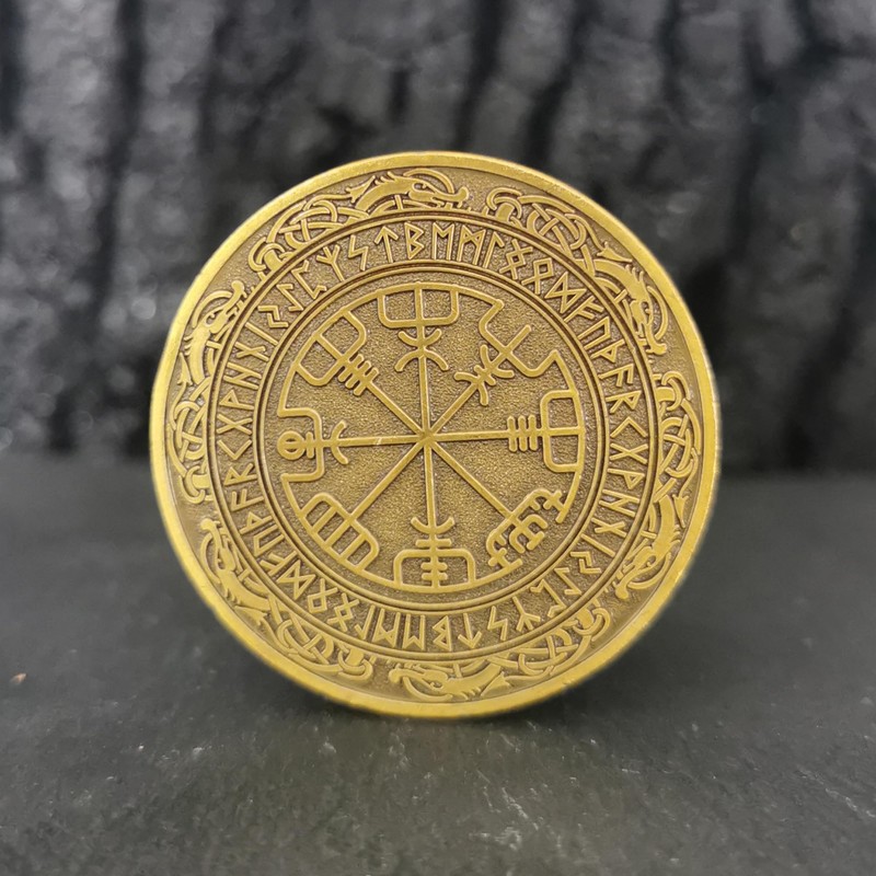 Battle-Axe Helmet Norse Compass Viking Heritage Commemorative Challenge Coin (Pack