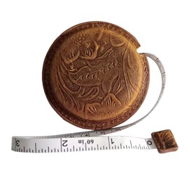 Tape Measure, Double-Sided Stretchable Vintage Leather Measuring Tape, Body Measuring Tape for Sewing Body Fabric,Tailoring,Knitted Fabric and Handicrafts (Carved)