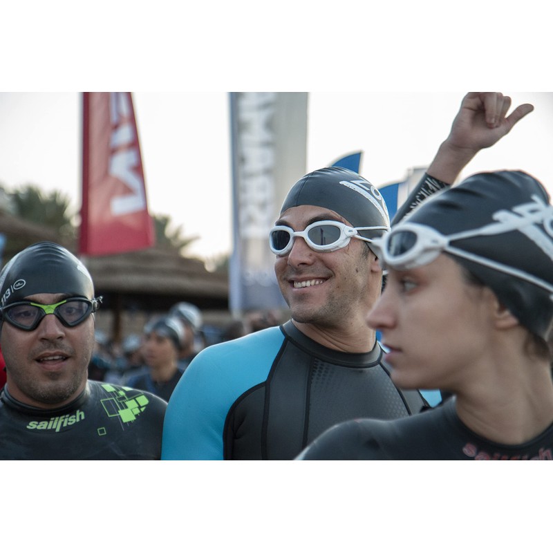 Zoggs Schwimmbrille Predator, White/Smoke, Einheitsgröße, Weißer/Rauch