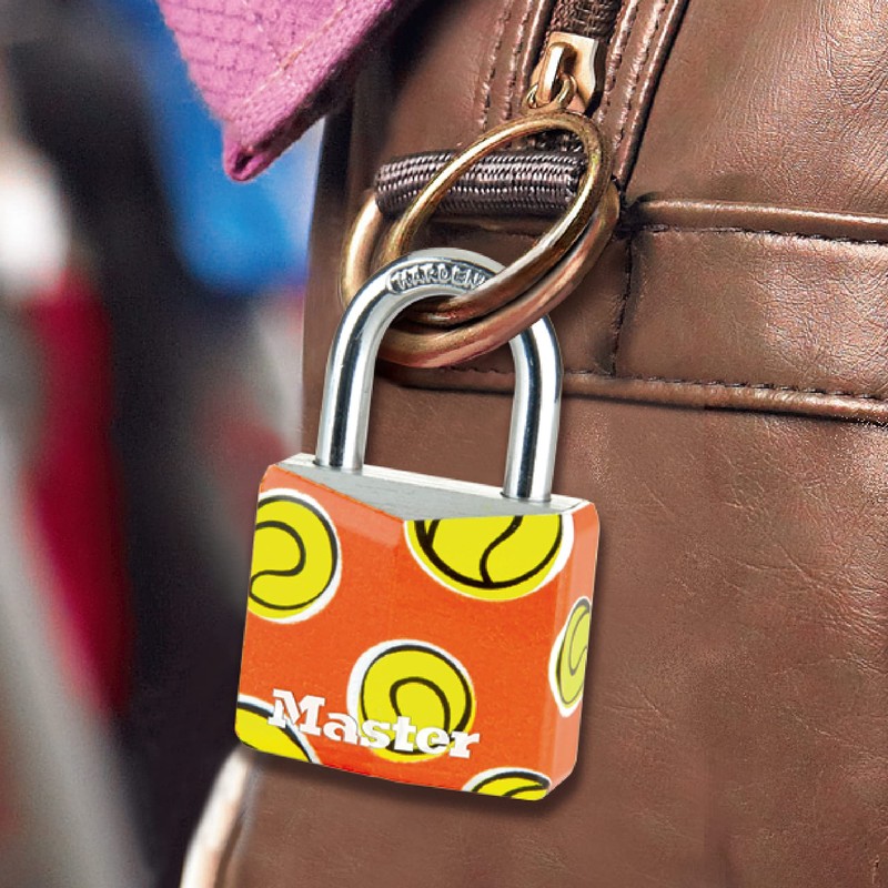 Master Lock 4-Pack of 30mm Combination Padlock - Sports Designs