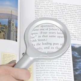 Magnifying Glass with LED Light, Lightweight Handheld Lighted 4X Magnifier (Silver) by Stalwart