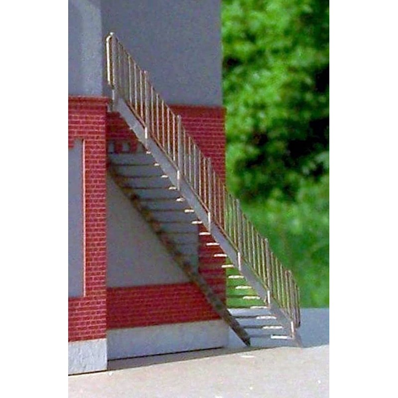 modellbahn-exklusiv Stair Climb Outdoor Staircase, Lasercut Construction Kit for Gauge