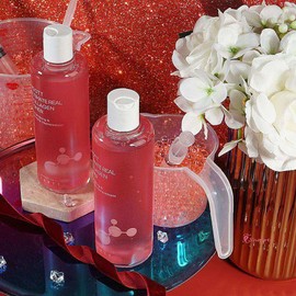 Shop Free N01 Women's Collagen Ingredient Clear Skin 300ml Moisturize Bright Skin 2 Piecesjkl045 / 여성 콜라겐성분 맑고 스킨 300ml 피부촉촉 환하게 2개jkl045