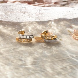 Carissima Gold 2.58.9909 Women's Stud Earrings Cubic Small 2 Band 375 Bi-Colour Zirconia Transparent Round Cut, 9ct Gold, Cubic Zirconia