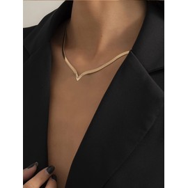 Gold Layered Necklaces for Women Trible Layering Chunky Gold Necklace Flat Snake Chain Choker Necklace Cuban Chain Link Necklace Set for Teen Girls
