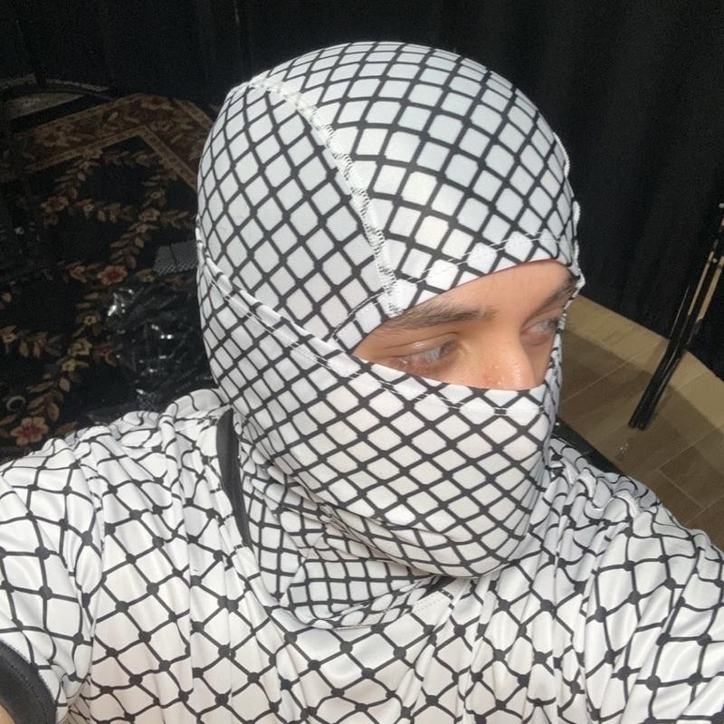 Keffiyeh Balaclava - Colour: Pink