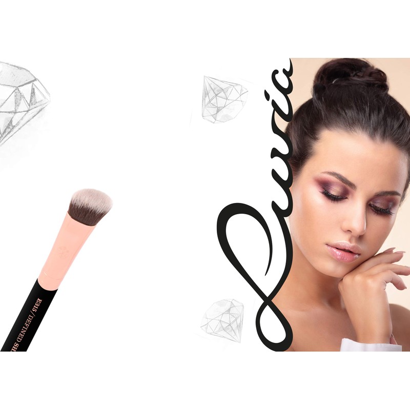 Eyeshadow Brush and Eye Brush.