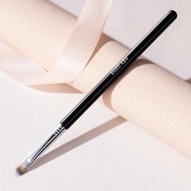 ENZO KEN Concealer Brush Under Eye, Small Flat Concealer Brush, Small Makeup Brush, Small Flat Makeup Brushes, Under Eye Concealer Brush, Under Eye Brush Concealer, Flat Brush Under Eye. (901)