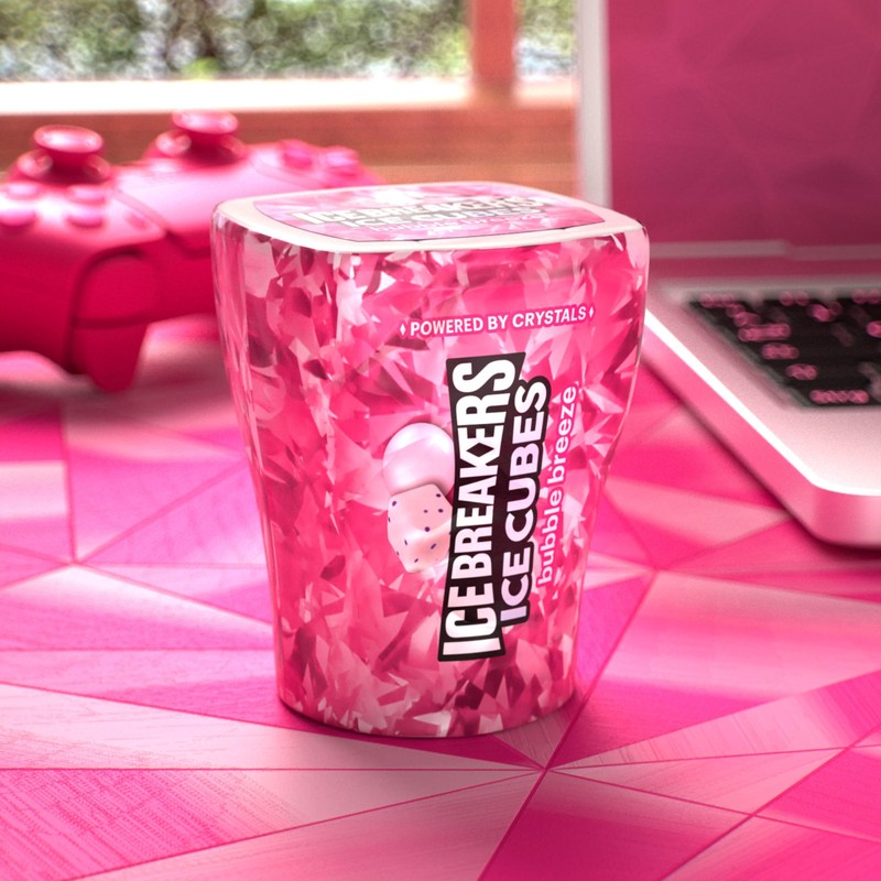 ICE BREAKERS Ice Cubes Bubble Breeze Flavored Sugar Free Chewing