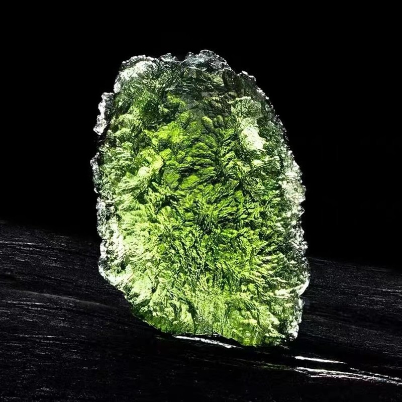 BOLFFU Moldavite Crystal Necklace,Raw Czech Meteorite Tektite Stone Healing Crystal