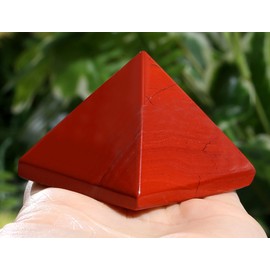 YATOJUZI 2" Red Jasper Crystal Pyramid Natural Crystals and Healing Stones Red Jasper Pyramids Red Gemstones for Meditation Reiki Energy Balancing Good Luck Gifts 1PCS