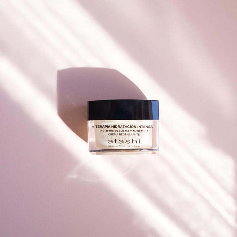 Atashi - Intensive Moisturising Therapy - Soothes Redness, Brightens and
