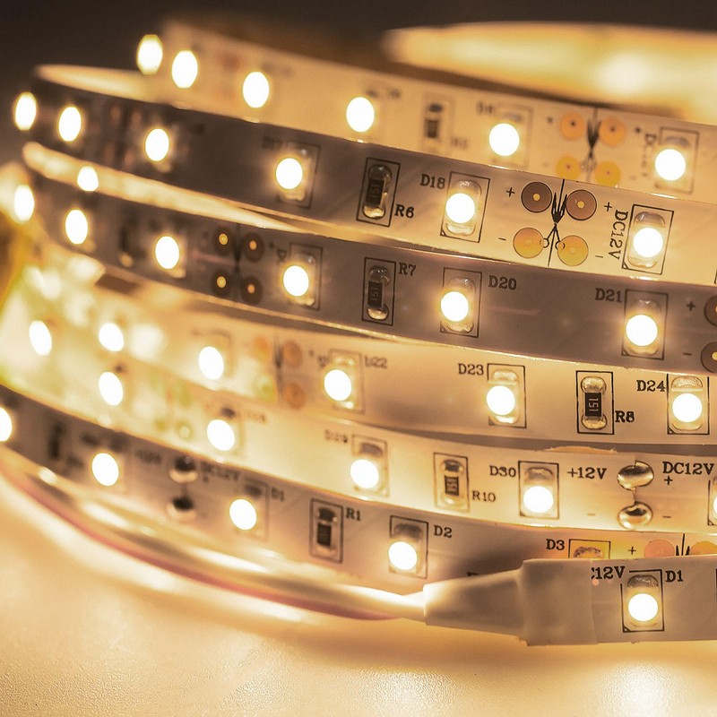 Mextronic 12 V/24 W LED Strip 5 m 12 V