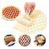 1 Pcs Plastic Hobbing Kitchen Bakery Baking Tool Waffle Cutter