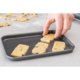 MasterCraft Heavy Base Baking Tray 24x18cm