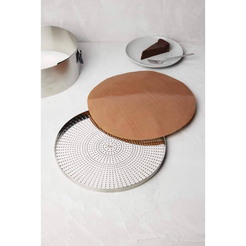 Sallys Springform Base with Teflon Permanent Baking Foil - Can