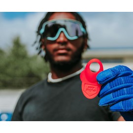 Baseball Batting Grip, Hit Hero, Batters Thumb Guard, Professional Hitting Equipment, Reduce Hitter Bat Sting, RED