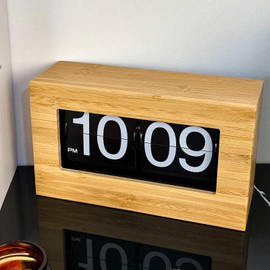 TOPINCN Vintage Auto Flip Clock Retro Large Number Desk Table Clock, Modern Minimalist Wooden Digital Flipping Clock with Relaxing Stress Relief Function (Black Background)