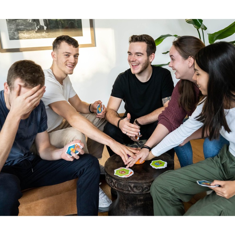 WHAT DO YOU MEME? Monster Mash - Perception Card Game