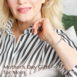 ZOKCC Birthday Gifts for Mom from Daughter Son Healing Natural Stone Moonstone Beads Bracelets for Women - Christmas Mothers Day Gifts for Bonus Mom Godmother Mama Mommy to Be