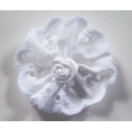 Unbranded 10 White Eyelet/White Rose Center 1 3/4" Appliques ab-125