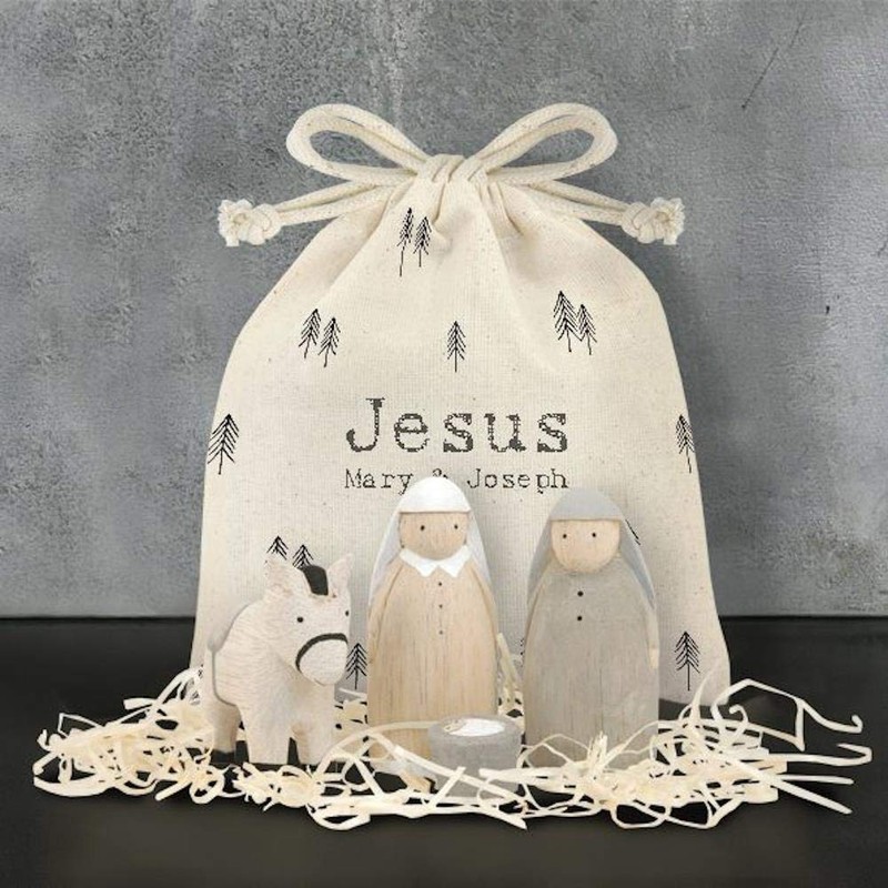 East of India Hand Made Wooden Jesus Bag Set Mary