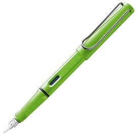 Lamy Safari Fountain Pen 013 - Modern Green Fountain Pen with Ergonomic Grip and Timeless Design - Nib Size F