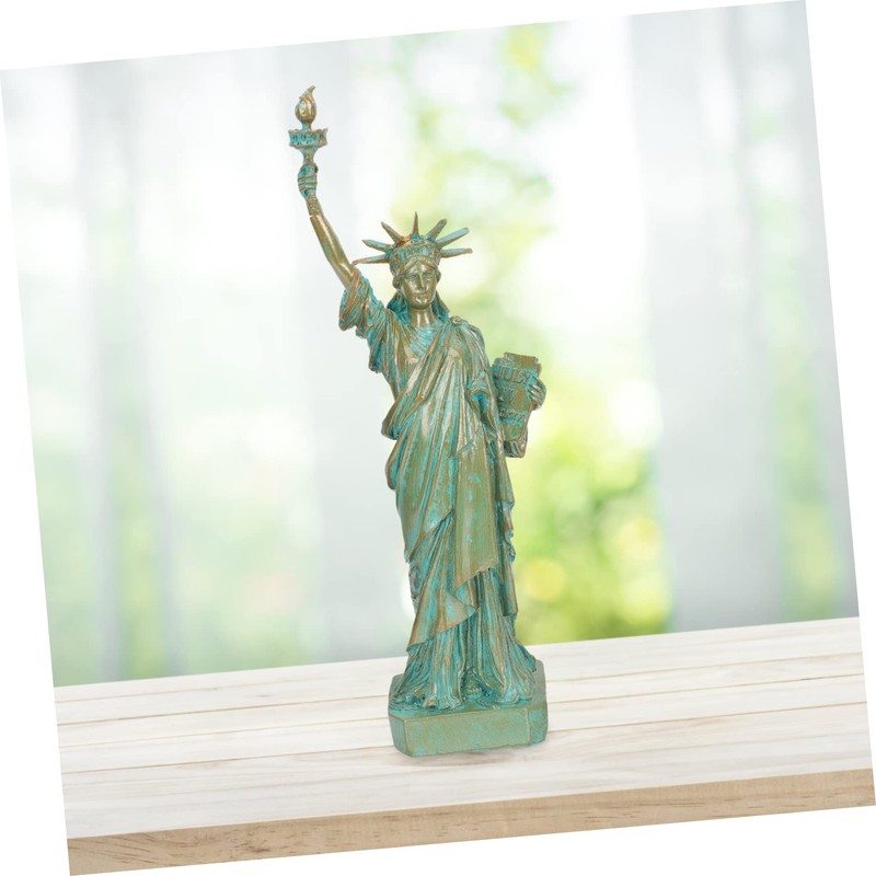iplusmile Mini Statue of Liberty Resin Ornament Creative Desktop Decor