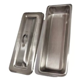 Medic mundo. Charola Con Tapa Budinera Chica.