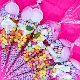 Pre Filled Millions Sweet Cones Colours Kids Party Bags Children's Birthday (60, Pink (Raspberry))