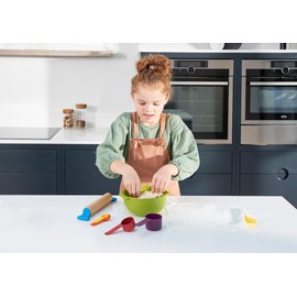 Casdon Joseph Joseph Toys. Bake Set. Toy Kitchen Playset for Kids with Easy-Grip Rolling Pin, Whisk, Measuring Cups, and Mixing Bowl for Real Baking. For Children Aged 3+