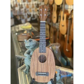 Kamehameha Ukulele SP-10 Pineapple Soprano Mahogany