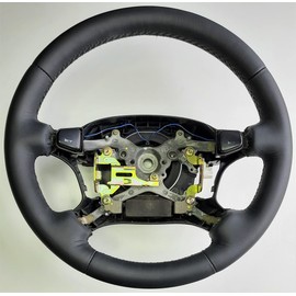 RedlineGoods steering wheel cover compatible with Toyota RAV4 1994-97. Tailor made - not universal! Genuine top-grade Italian Black leather with Blue thread