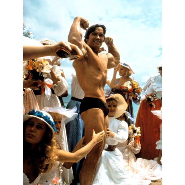 ART.COM Wall Photo Stay Hungry, Arnold Schwarzenegger, 1976, 18" x